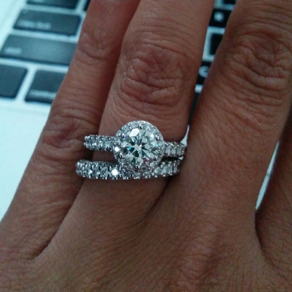 Tacori Style Diamond Engagement Ring and Wedding Band - Picture 1 of 5